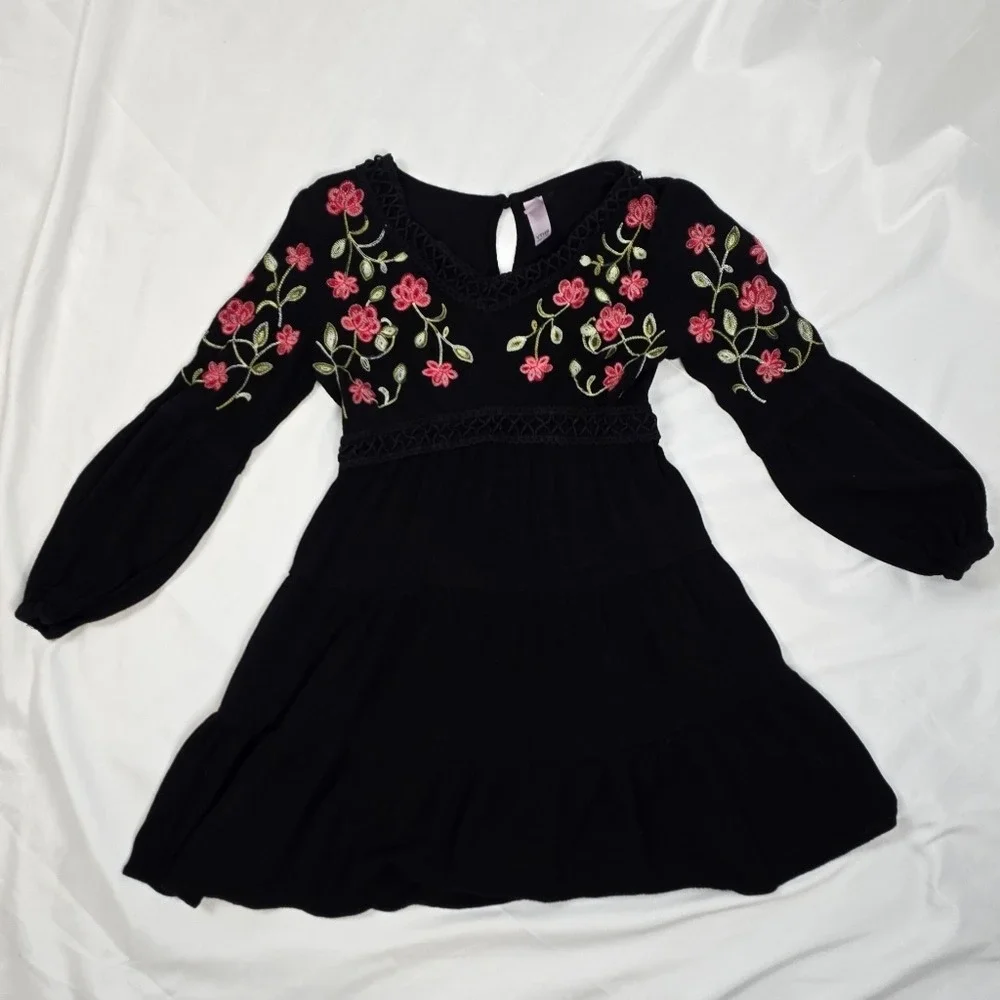 Francesca's Franki Sweetheart Black Floral Embroidered Babydoll Dress Girls YTH8